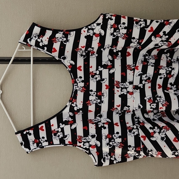 Torrid Disney Mickey and Minnie Dress Size 5X - Picture 7 of 16